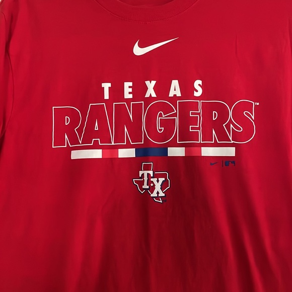 Nike Tee Texas rangers Logo size Medium M Men’s T-Shirt Red short sleeve - Picture 3 of 10